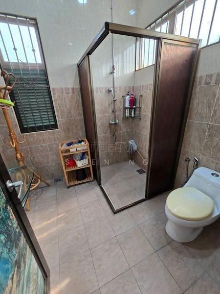 Bungalow House untuk Dijual di Klang (Selangor) - Suen Ng - Bathroom - PropertyGuru.com.my