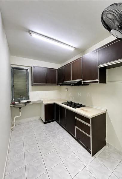 Apartment for Sale at Sri Penara - Faliyana binti Muda - Kitchen - PropertyGuru.com.my