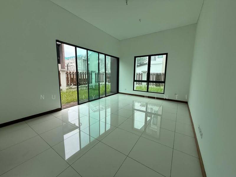 Bungalow House for Sale in Subang Bestari (Shah Alam) - Nurliyana Binti Busari - PropertyGuru.com.my