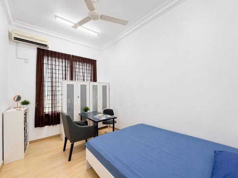 2-storey Terraced House for Sale in Taman Setiawangsa (Setiawangsa) - Muhd Khairulnawawi Kamaruddin - Bedroom - PropertyGuru.com.my