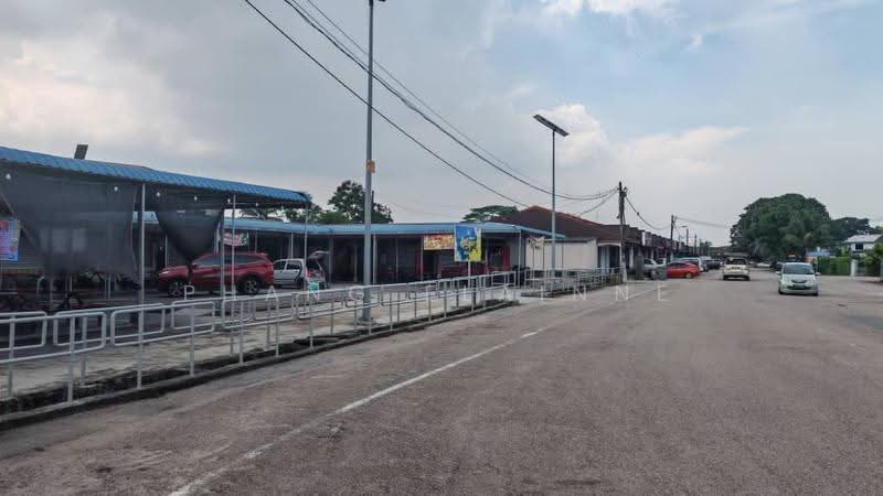 Kedai untuk Dijual di Taman Rinting (Masai) - Phang Elainne - Exterior - PropertyGuru.com.my