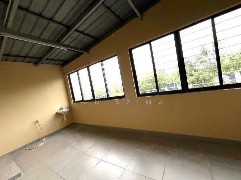 2-storey Terraced House for Rent in Aman Putri (Sungai Buloh) - Wan Azima - Interior - PropertyGuru.com.my