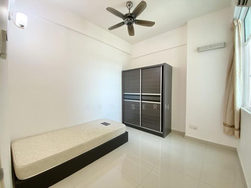 Condominium for Sale at The Oasis - Weng Sern - Bedroom - PropertyGuru.com.my