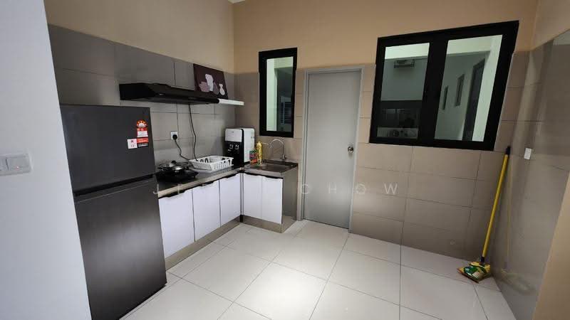 Kondominium untuk Disewa di Residensi Bintang - Jerry Chow - Kitchen - PropertyGuru.com.my