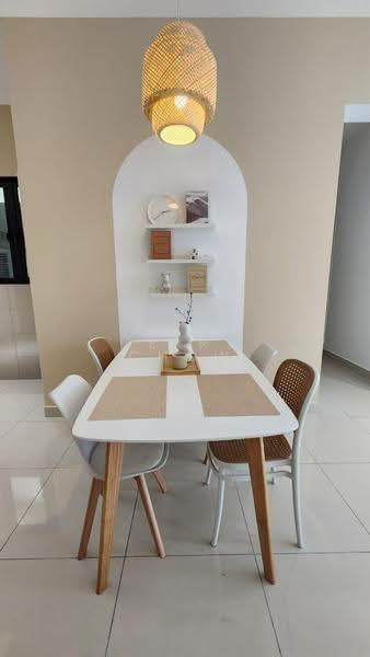 Kondominium untuk Disewa di Residensi Bintang - Jerry Chow - Dining Room - PropertyGuru.com.my