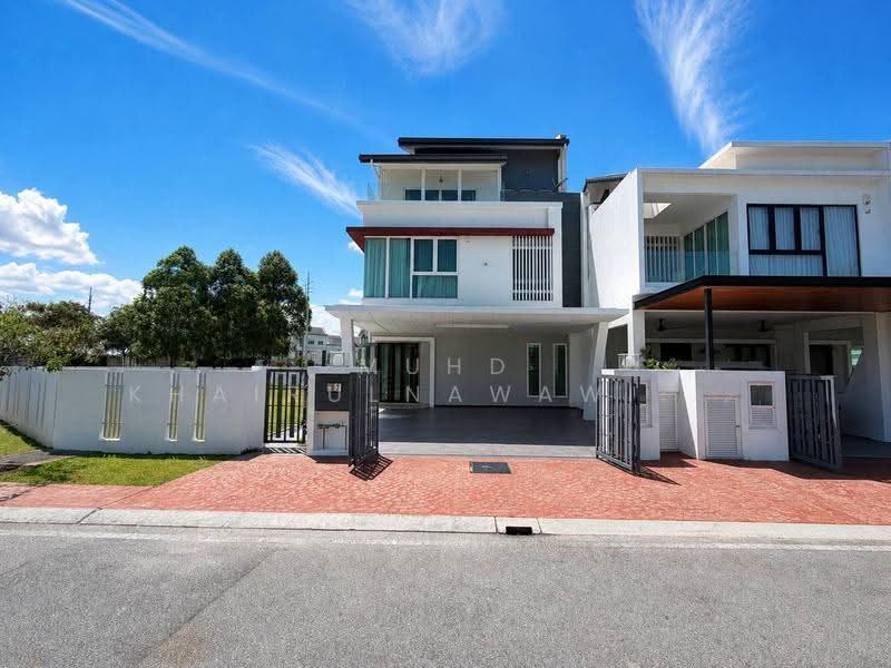 Rumah Teres 3-Tingkat untuk Dijual di Cyberjaya (Selangor) - Muhd Khairulnawawi Kamaruddin - Exterior - PropertyGuru.com.my