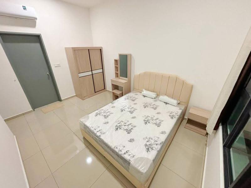 Service Residence for Rent at Parkland Residence - Joey Seow - PropertyGuru.com.my