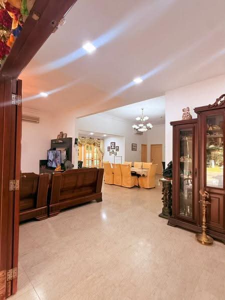 Semi-Detached House for Sale in Kota Kemuning (Shah Alam) - KK Lim - Living Room - PropertyGuru.com.my