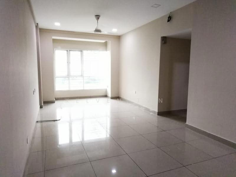 Kondominium untuk Dijual di First Residence (Residensi Unggul) - Kelven Tan - Living Room - PropertyGuru.com.my