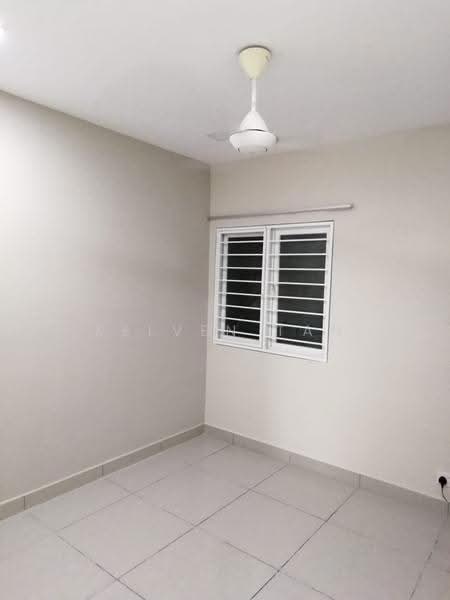 Kondominium untuk Dijual di First Residence (Residensi Unggul) - Kelven Tan - Interior - PropertyGuru.com.my