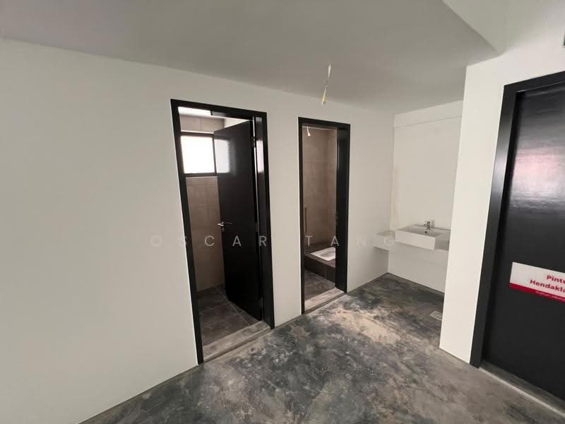 Shop / Office untuk Disewa di BANDAR PUCHONG JAYA (Puchong) - Oscar Tang - Bathroom - PropertyGuru.com.my