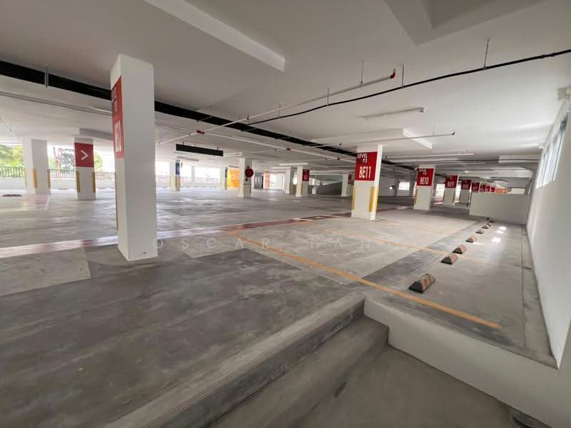 Shop / Office untuk Disewa di BANDAR PUCHONG JAYA (Puchong) - Oscar Tang - Car Park - PropertyGuru.com.my