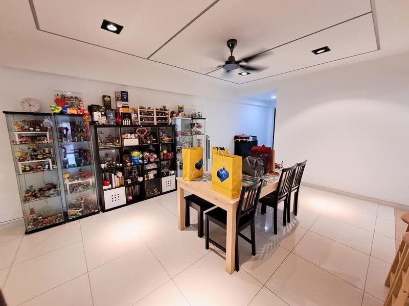 Kondominium untuk Dijual di Royalle Condominium - Remy Lim - Interior - PropertyGuru.com.my