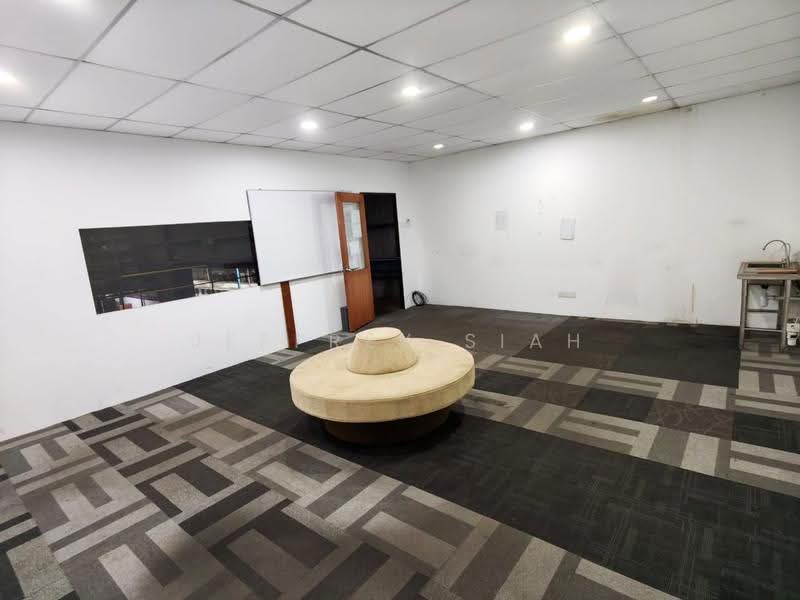 Warehouse for Rent in Taman Kepong (Kepong) - Jeffrey Siah - Interior - PropertyGuru.com.my