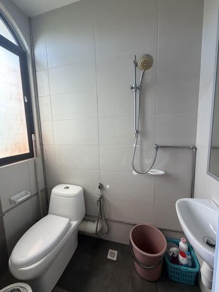 Kondominium untuk Disewa di Alila2 - Alex Lim - Bathroom - PropertyGuru.com.my