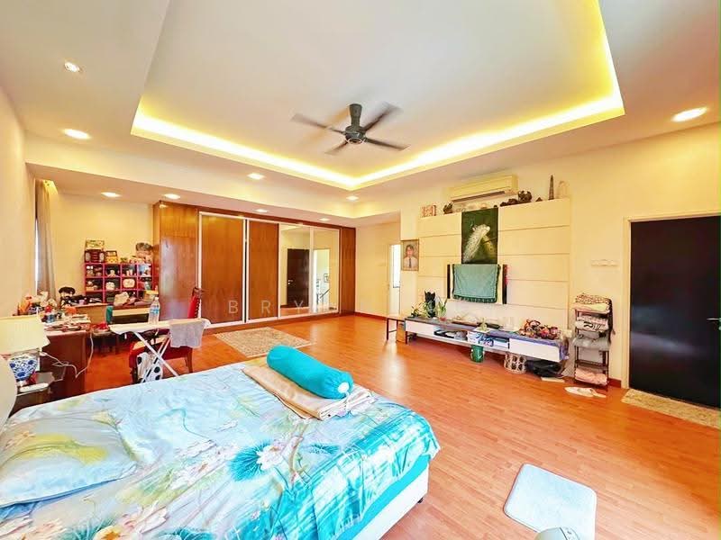 Bungalow House for Sale in Batu 9 (Cheras) - Bryan Ng - Bedroom - PropertyGuru.com.my