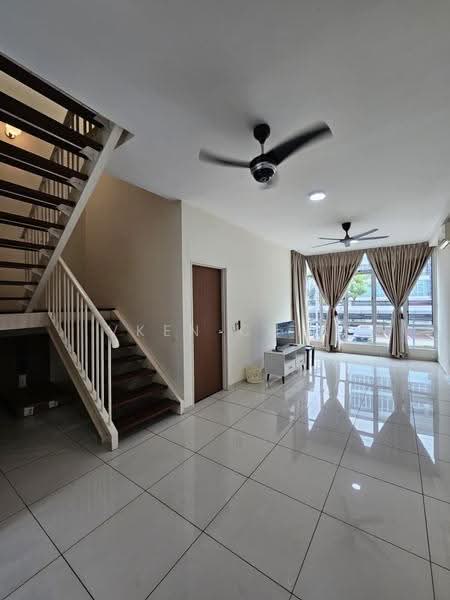 Townhouse for Rent in Taman Sutera Utama (Skudai) - Vken Chia - Living Room - PropertyGuru.com.my