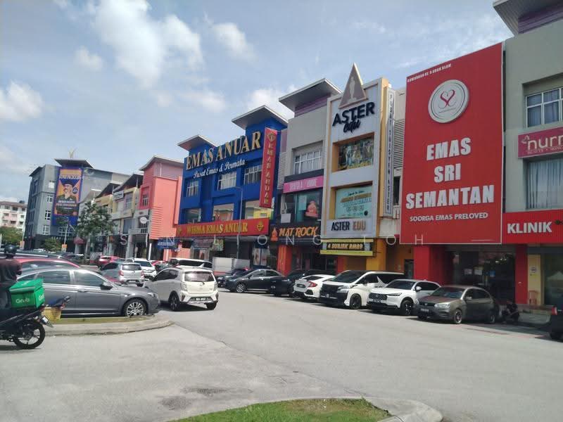 Shop / Office for Rent in Seksyen 7 (Shah Alam) - Sin Liong Toh - Exterior - PropertyGuru.com.my