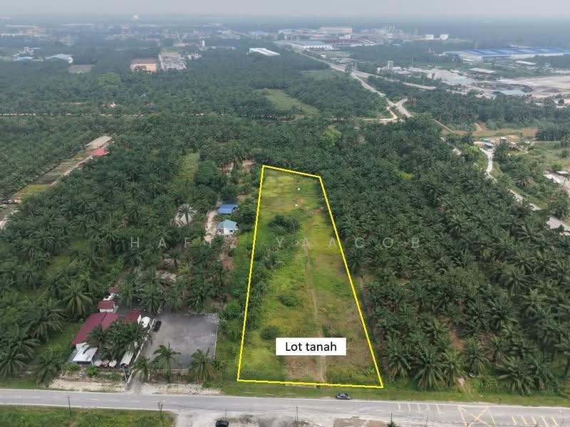 Residential Land for Sale in Kampung Bukit Changgang (Tanjong Duabelas) - Hafiz Yaacob - Exterior - PropertyGuru.com.my