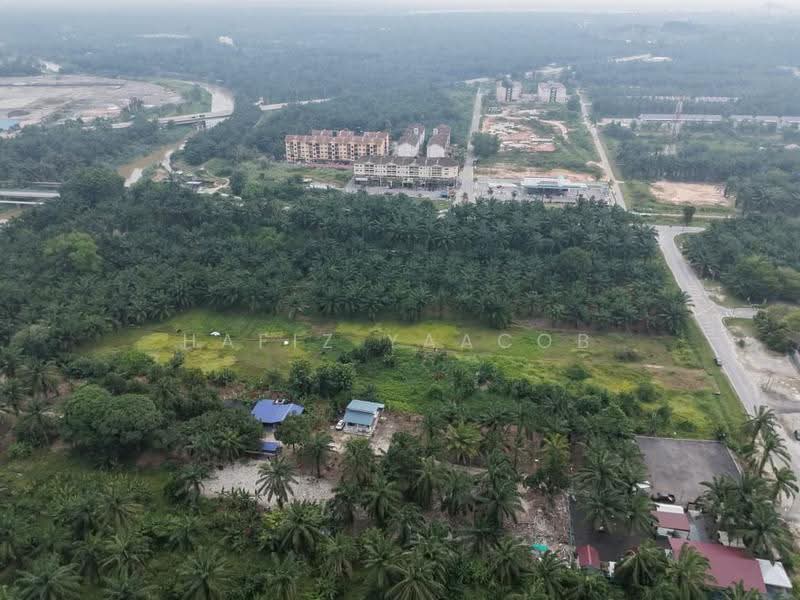 Residential Land for Sale in Kampung Bukit Changgang (Tanjong Duabelas) - Hafiz Yaacob - Exterior - PropertyGuru.com.my