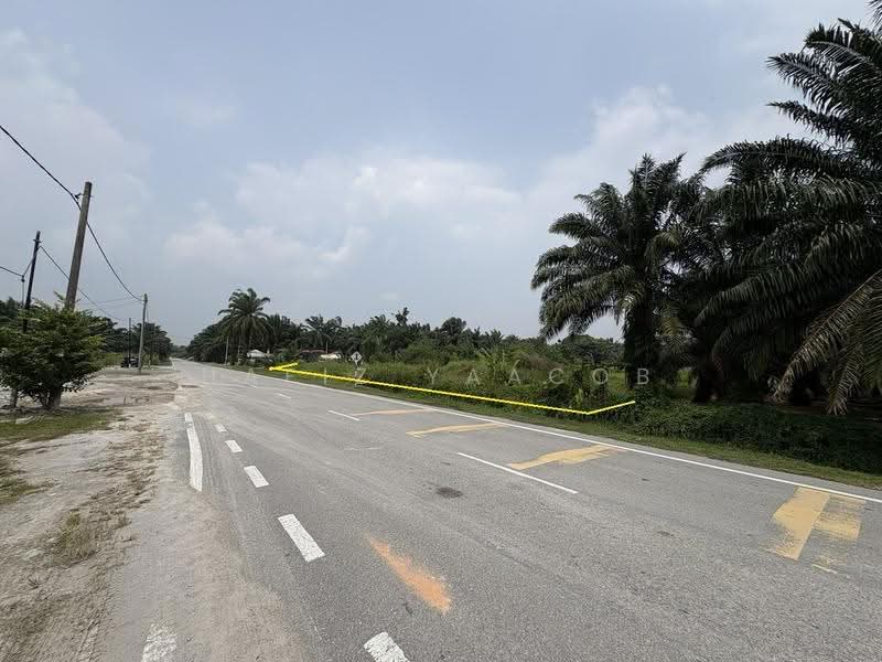 Residential Land for Sale in Kampung Bukit Changgang (Tanjong Duabelas) - Hafiz Yaacob - Exterior - PropertyGuru.com.my