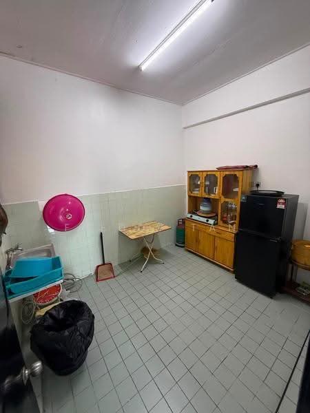 Apartment for Rent at Pangsapuri Bayan Permai - Freddy Tan - Kitchen - PropertyGuru.com.my
