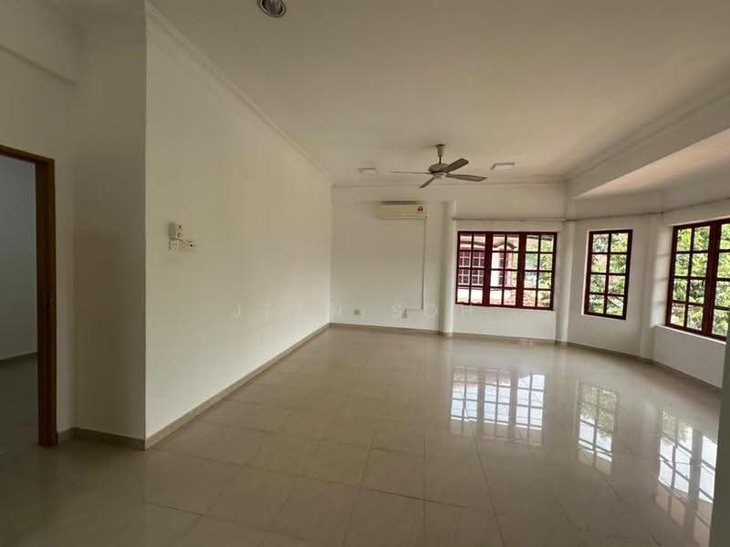 Semi-Detached House for Sale in Petaling Jaya (Selangor) - Jean Soh - Living Room - PropertyGuru.com.my