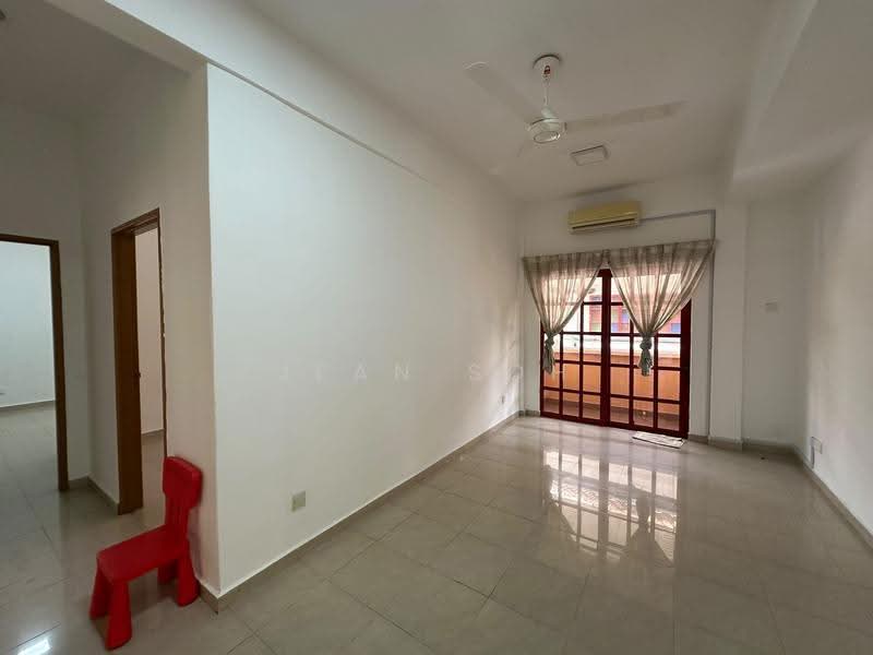 Semi-Detached House for Sale in Petaling Jaya (Selangor) - Jean Soh - Living Room - PropertyGuru.com.my