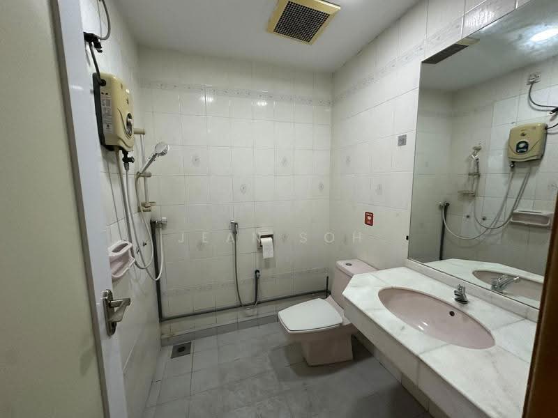 Semi-Detached House for Sale in Petaling Jaya (Selangor) - Jean Soh - Bathroom - PropertyGuru.com.my