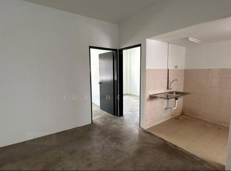 Pangsapuri untuk Dijual di Pangsapuri Arista - Joanne Pua - Kitchen - PropertyGuru.com.my