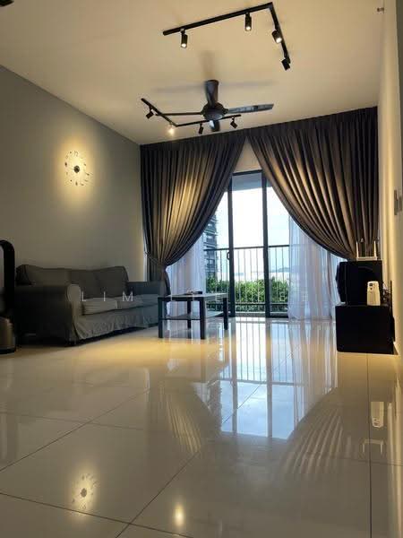 Kediaman Servis untuk Disewa di Setia City Residences - Lim Lee Lee - Living Room - PropertyGuru.com.my