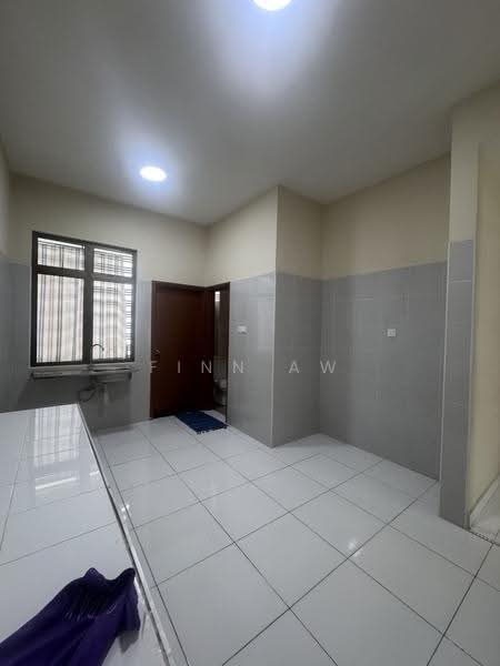Rumah Teres 2-Tingkat untuk Dijual di Bandar Dato Onn (Tebrau) - Finn Aw - Kitchen - PropertyGuru.com.my