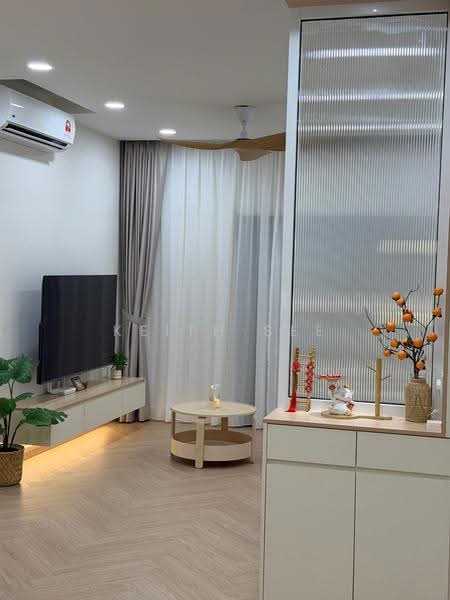 Kondominium untuk Disewa di Arinna - Keith See - Living Room - PropertyGuru.com.my