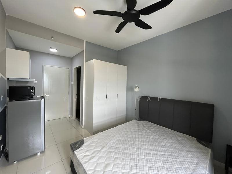 Kediaman Servis untuk Dijual di Horizon Suites - Yvonne Yap - Bedroom - PropertyGuru.com.my