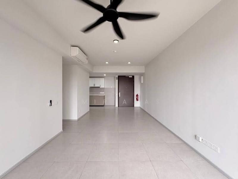 Kediaman Servis untuk Disewa di Melawati : Park One - Amir Abas - Living Room - PropertyGuru.com.my