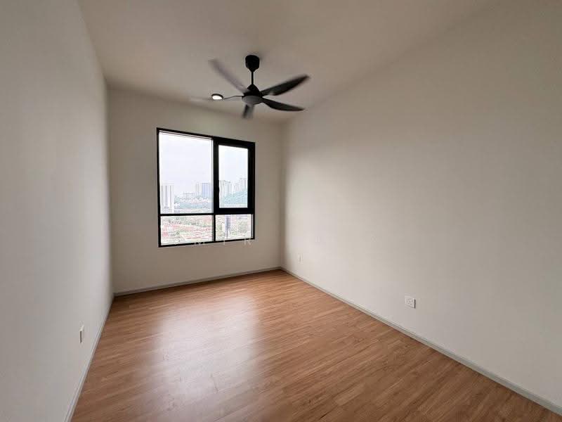 Kediaman Servis untuk Disewa di Melawati : Park One - Amir Abas - Bedroom - PropertyGuru.com.my