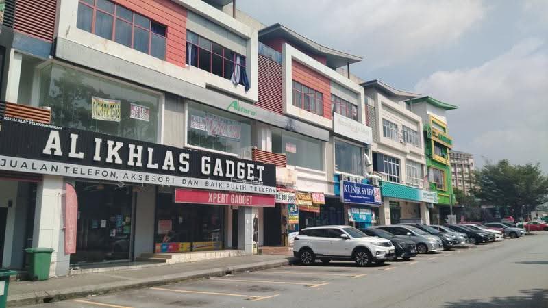 Shop / Office for Rent in Seksyen 7 (Shah Alam) - Sin Liong Toh - Exterior - PropertyGuru.com.my