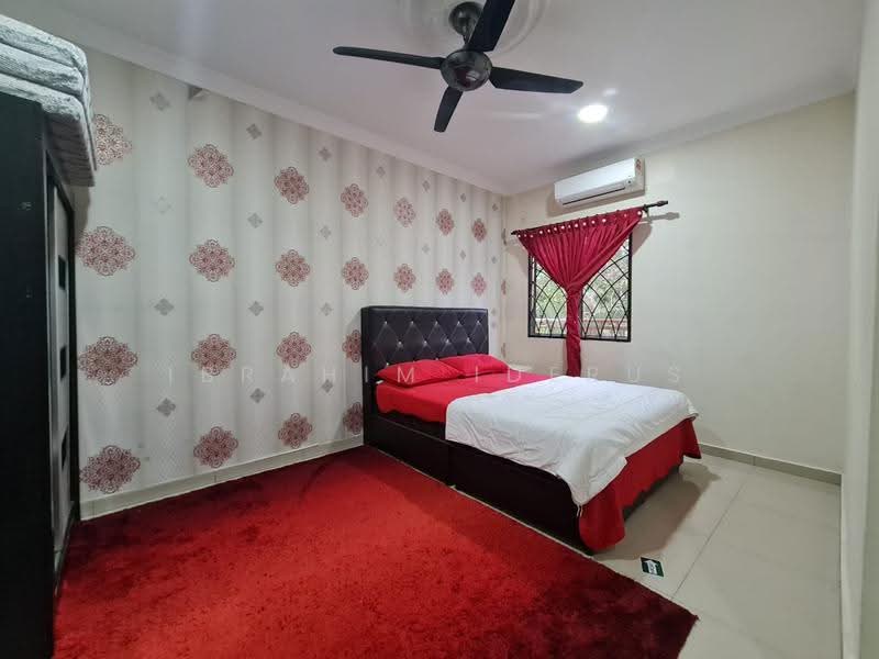 Bungalow House untuk Dijual di Rawang (Selangor) - Ibrahim Iderus - Bedroom - PropertyGuru.com.my