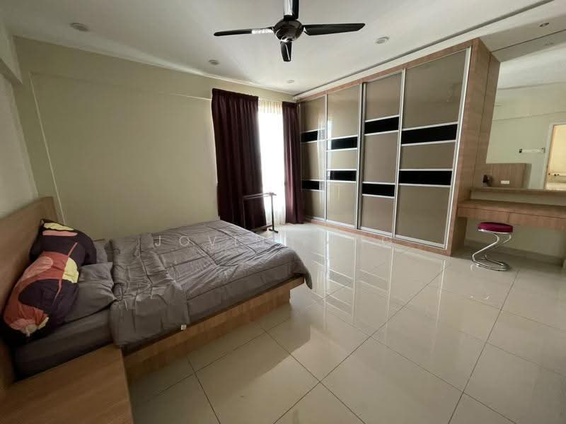 Kediaman Servis untuk Disewa di Summerton - Jovin Pang - Bedroom - PropertyGuru.com.my