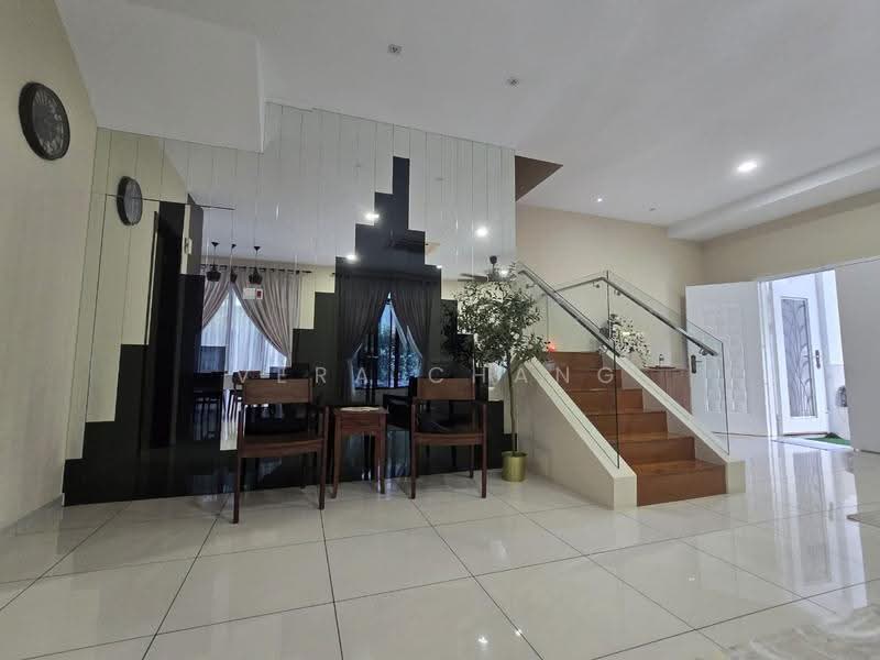 Rumah Kluster untuk Dijual di Senibong Cove (Masai) - Vera Chang - Living Room - PropertyGuru.com.my