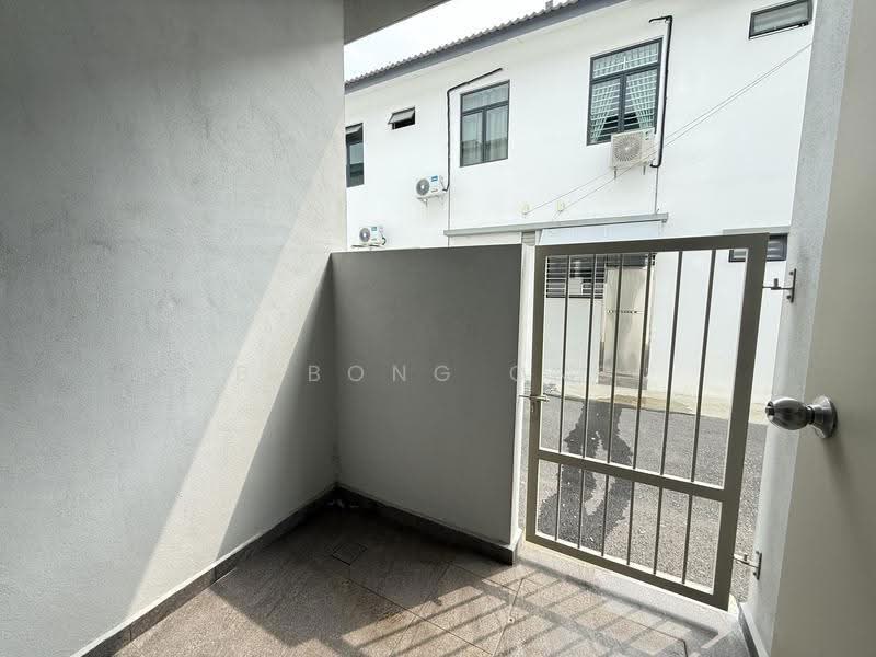 2-storey Terraced House for Sale in Bemban (Melaka) - Bibong Ong - Exterior - PropertyGuru.com.my