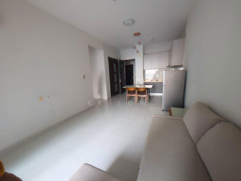 Condominium for Rent at Bay Point @ Country Garden Danga Bay - KK Low - Living Room - PropertyGuru.com.my