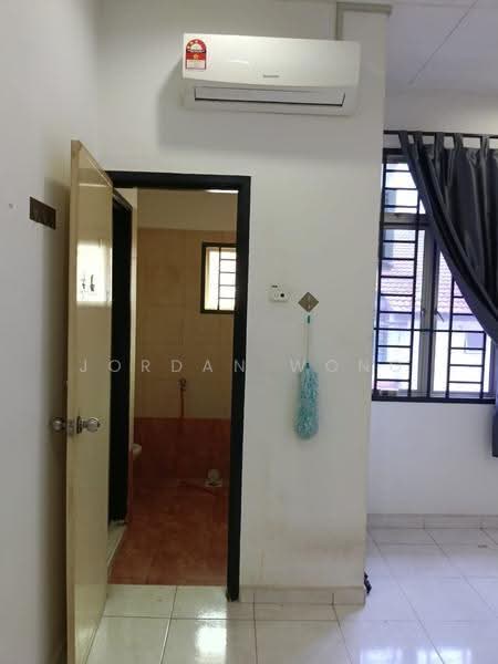 Rumah Teres 2-Tingkat untuk Dijual di Taman Ehsan Jaya (Ulu Tiram) - Jordan Wong - Bathroom - PropertyGuru.com.my