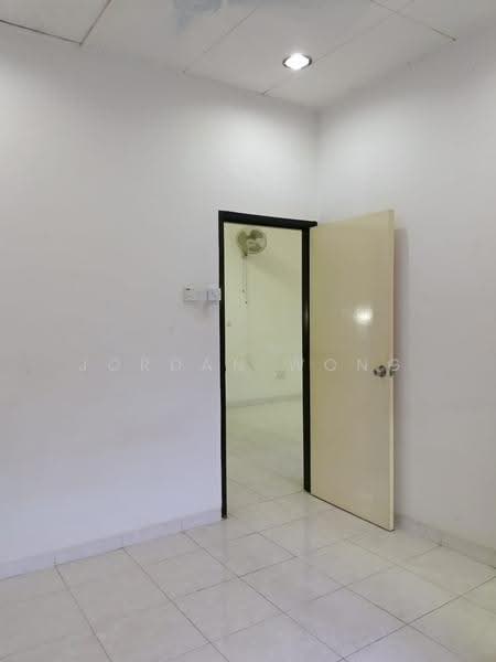 Rumah Teres 2-Tingkat untuk Dijual di Taman Ehsan Jaya (Ulu Tiram) - Jordan Wong - Interior - PropertyGuru.com.my