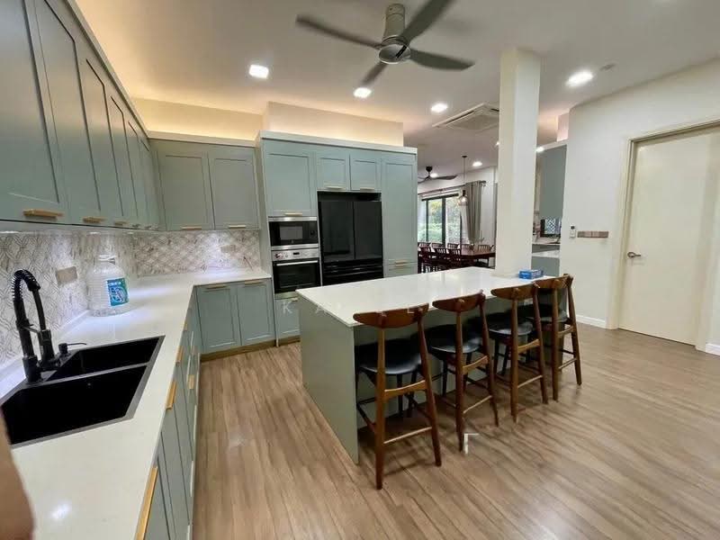 Semi-Detached House for Sale in Sungai Buloh (Selangor) - Ka Ee - Kitchen - PropertyGuru.com.my