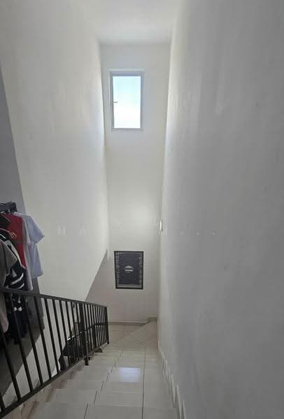 2-storey Terraced House for Sale in Taman Mengkibol (Kluang) - Abd Hakeem Abd Jalil - Interior - PropertyGuru.com.my