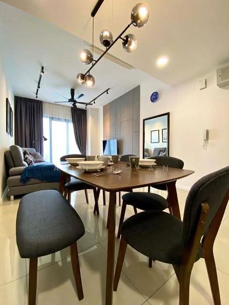 Kediaman Servis untuk Disewa di NOVUM - Agnes Yan - Living Room - PropertyGuru.com.my