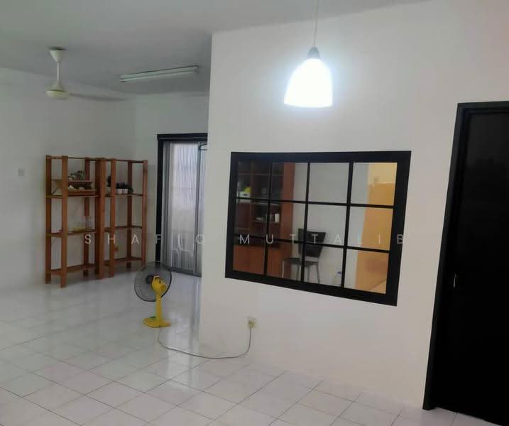 Apartment for Rent at Vista Pinggiran Apartment - Shafiq Muttalib - Living Room - PropertyGuru.com.my