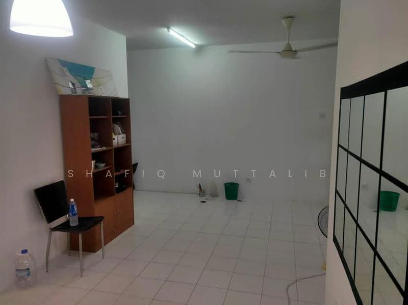 Apartment for Rent at Vista Pinggiran Apartment - Shafiq Muttalib - Living Room - PropertyGuru.com.my