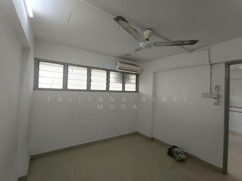 Rumah Flat untuk Dijual di Flat Sri Kota - Faliyana binti Muda - PropertyGuru.com.my